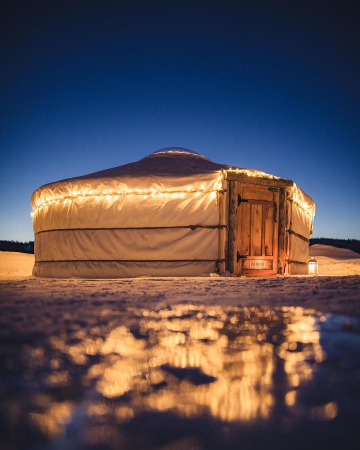 Yurt District Hotell Rovaniemi Exteriör bild
