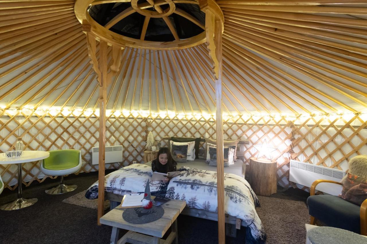 Yurt District Hotell Rovaniemi Exteriör bild