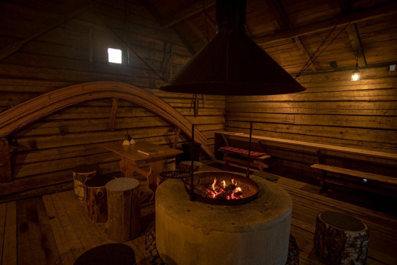 Yurt District Hotell Rovaniemi Exteriör bild