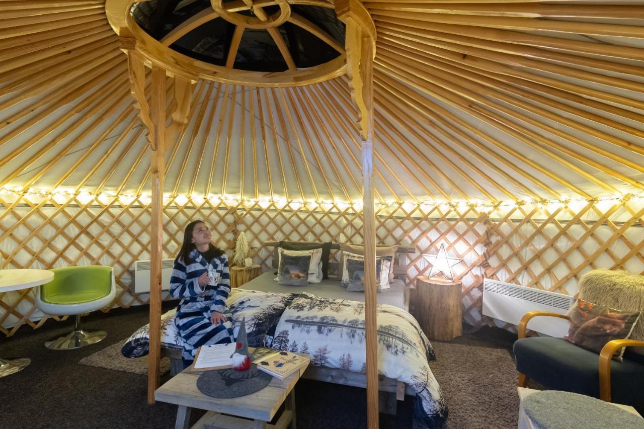Yurt District Hotell Rovaniemi Exteriör bild
