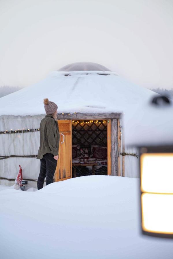Yurt District Hotell Rovaniemi Exteriör bild