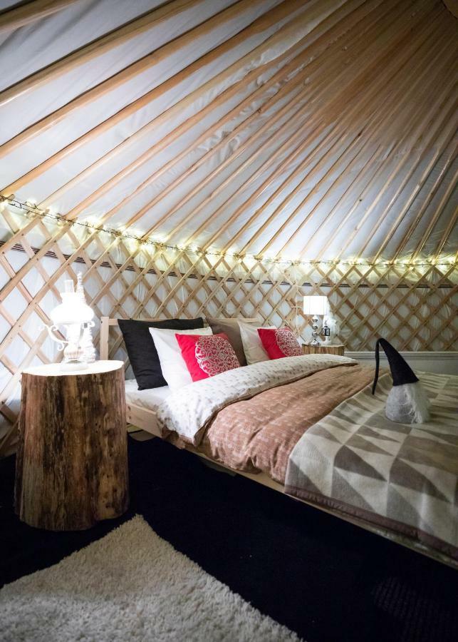 Yurt District Hotell Rovaniemi Exteriör bild