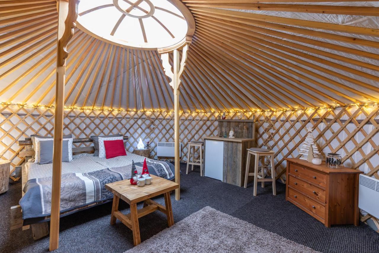 Yurt District Hotell Rovaniemi Exteriör bild